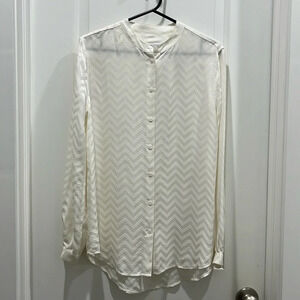 Equipment 'Henri' Chevron Print Silk Button Down Shirt 
Blouse Sz XS